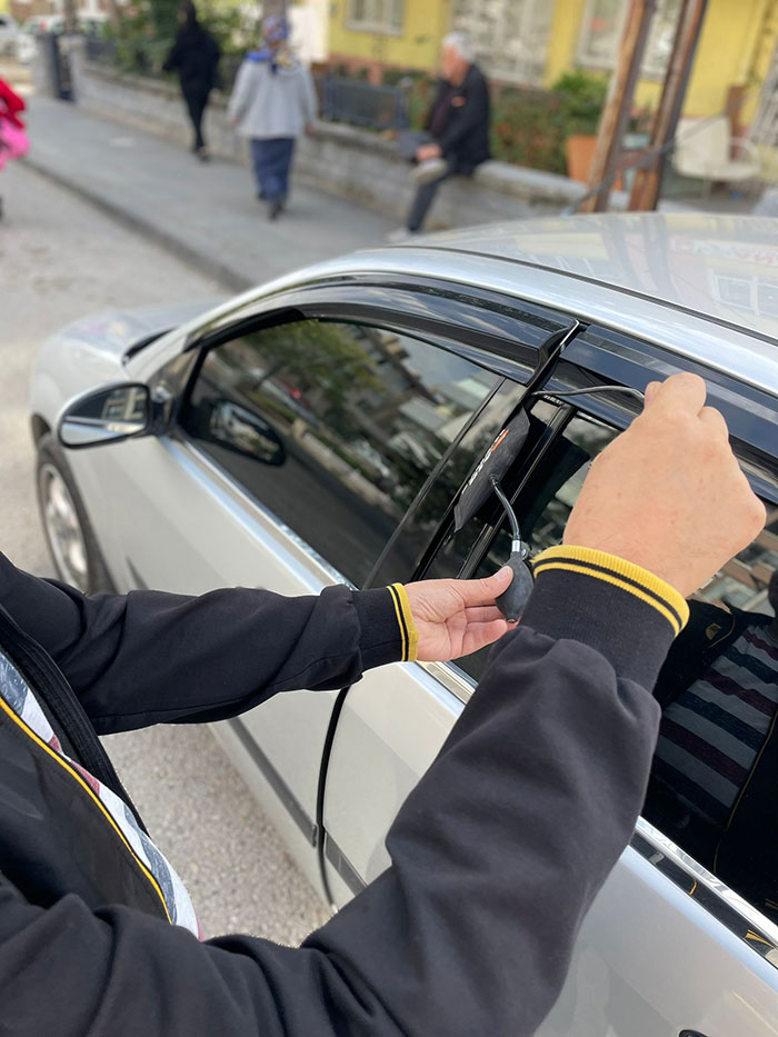 Eskifoça Oto Kilitçisi